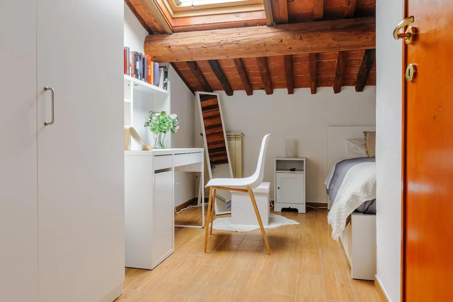 Apartamento Mansarda Nel Cuore Di Pisa